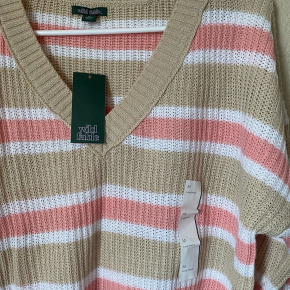 Sweater - Picture 2 of 5